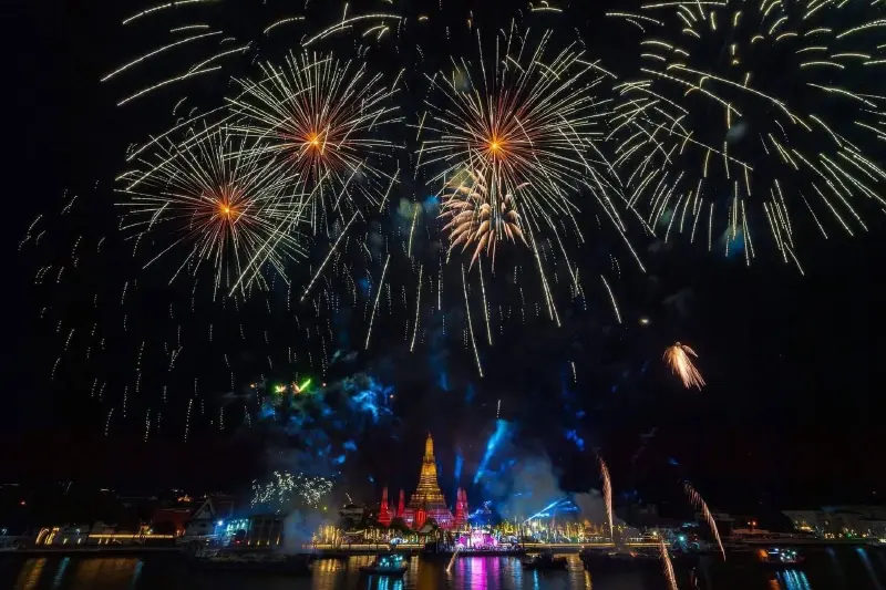 ททท.เปิดไฮไลท์ Amazing Thailand Countdown 2025 กรุงเทพฯ ตื่นตาพลุวัดอรุณ