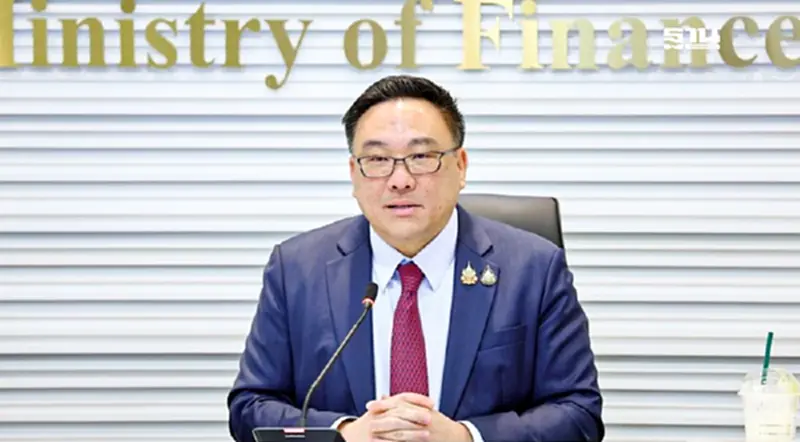 “จุลพันธ์” ชงครม.สัปดาห์หน้า แจกเงิน 10000 บาท ผู้สูงอายุ 3.2 ล้านคน “จุลพันธ์” ชงครม.สัปดาห์หน้า แจกเงิน 10000 บาท ผู้สูงอายุ 3.2 ล้านคน