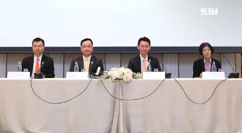 ไทยเปิดขายไฟฟ้าสีเขียว 2 พันล้านหน่วย ธนาคาร ห้าง ปิโตรฯแห่จอง 600 ล้านหน่วย ไทยเปิดขายไฟฟ้าสีเขียว 2 พันล้านหน่วย ธนาคาร ห้าง ปิโตรฯแห่จอง 600 ล้านหน่วย
