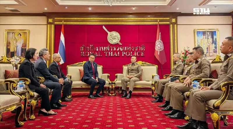 บิ๊กทรู ถก ผบ.ตร. ผนึกกำลังตั้ง “วอร์รูม” ทลายแก๊งคอลเซ็นเตอร์