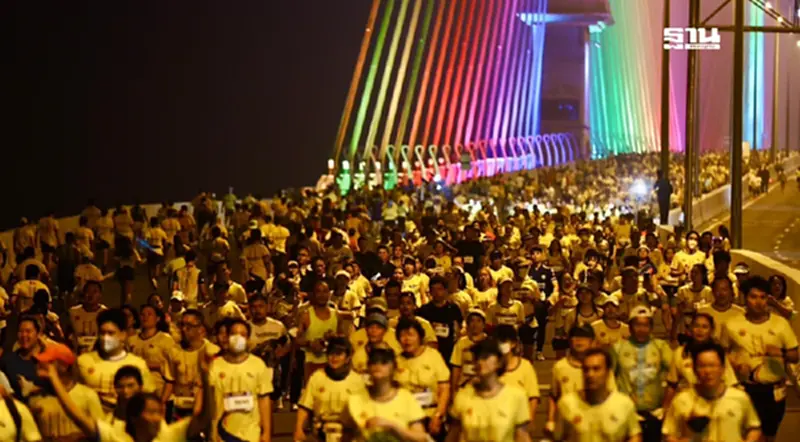 ภาพประวัติศาสตร์ 1.2 หมื่นชีวิต เดิน-วิ่ง ฉลองเปิด "สะพานทศมราชัน" ภาพประวัติศาสตร์ 1.2 หมื่นชีวิต เดิน-วิ่ง ฉลองเปิด "สะพานทศมราชัน"