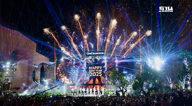 ประมวลภาพ โชว์โดรน “A Sky Full of Joy” งาน ONE BANGKOK COUNTDOWN