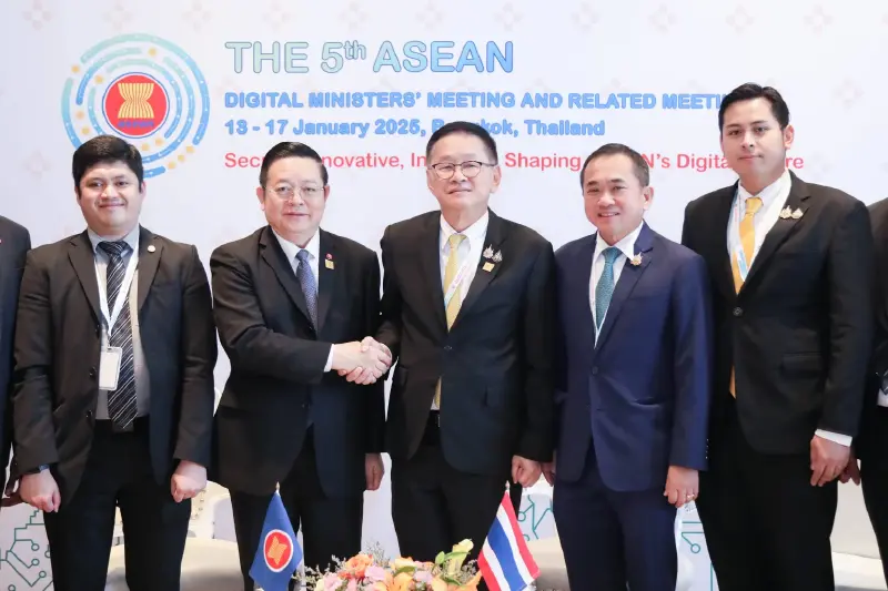 ไทย นำ อาเซียน ขับเคลื่อนอนาคตดิจิทัล  แก้ปัญหาภัยออนไลน์