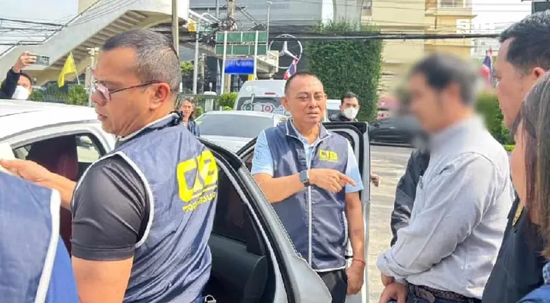“ชัชชาติ" สั่งลุย จับมือ บิ๊กเต่า ซ้อนแผนรวบนายช่างโยธารีดเงินผู้ประกอบการ