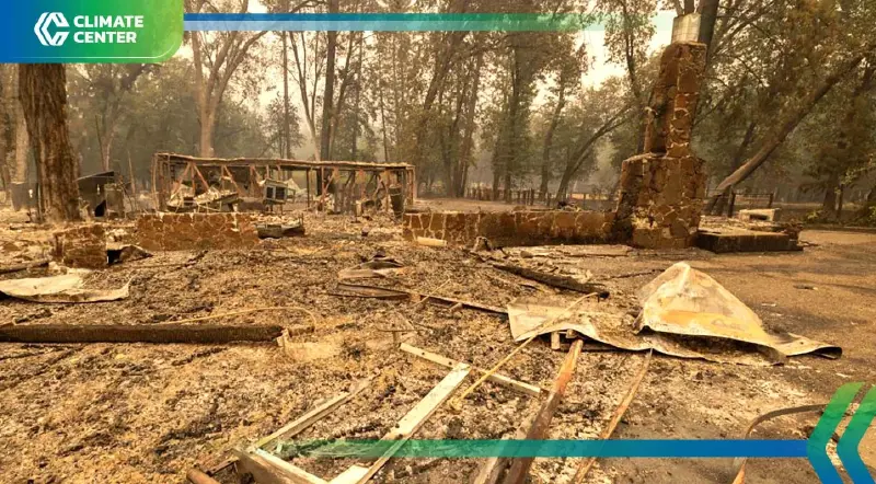 ลมซานตาแอนา ตัวการทำให้ไฟป่าแคลิฟอร์เนียลุกลาม