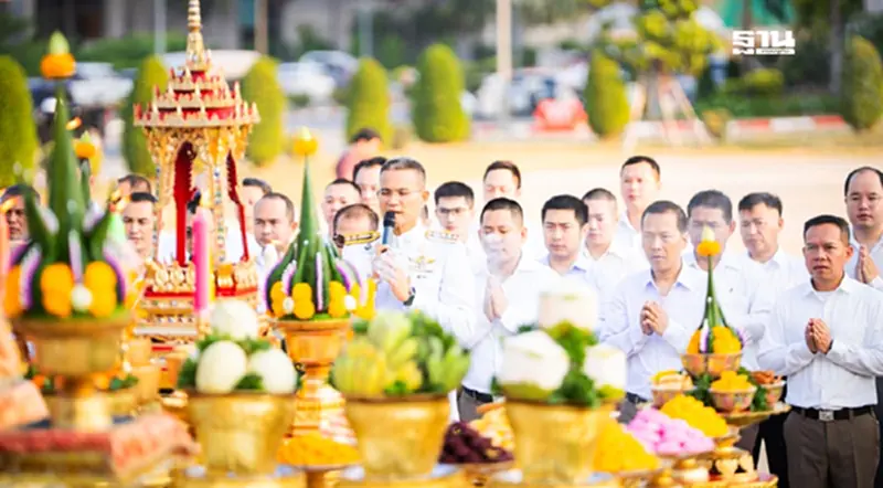 สตม.จัดอุปสมบทหมู่และปฏิบัติธรรมแก่ข้าราชการตำรวจ 44 นาย สตม.จัดอุปสมบทหมู่และปฏิบัติธรรมแก่ข้าราชการตำรวจ 44 นาย