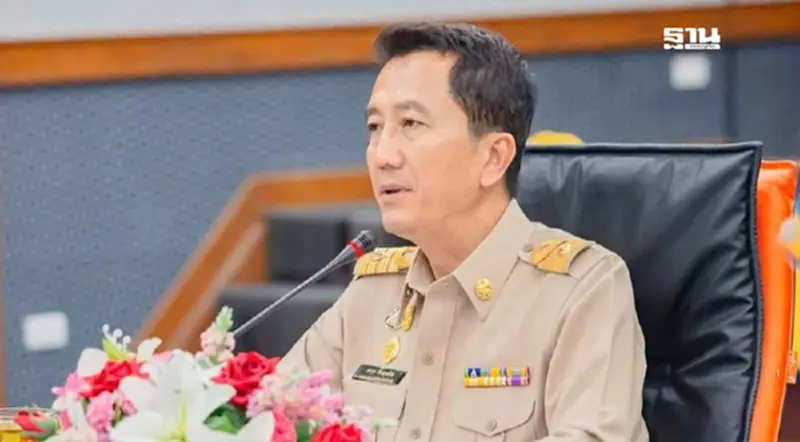 “สราวุธ” แซงโค้งท้าย คะแนนทิ้งห่าง “นิติ” จ่อเข้าวินนายก อบจ.ประจวบฯ “สราวุธ” แซงโค้งท้าย คะแนนทิ้งห่าง “นิติ” จ่อเข้าวินนายก อบจ.ประจวบฯ