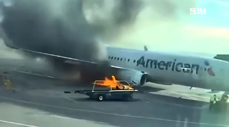 ระทึก! เครื่องบิน American Airlines ไฟไหม้ FAA สอบสวนสาเหตุ ระทึก! เครื่องบิน American Airlines ไฟไหม้ FAA สอบสวนสาเหตุ