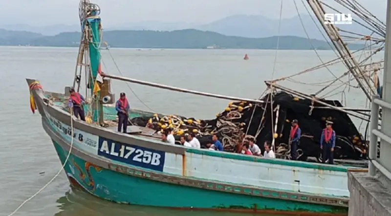 เมียนมาให้อภัยโทษ 4 ลูกเรือได้กลับบ้าน แผ่นดินไหวไม่มีคนไทยเสียชีวิต เมียนมาให้อภัยโทษ 4 ลูกเรือได้กลับบ้าน แผ่นดินไหวไม่มีคนไทยเสียชีวิต