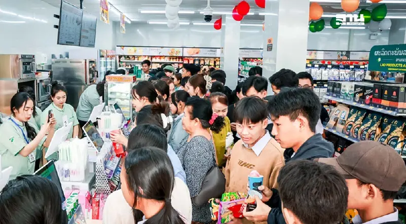 ทะลัก “เซเว่น อีเลฟเว่น” สาขาแรกในหลวงพระบาง สปป.ลาว