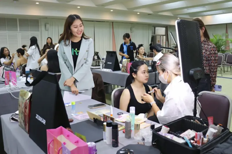 DPU จัดแข่งขัน HT MAKEUP GRAND COMPETITION 2025 เสริมทักษะสู่อาชีพ DPU จัดแข่งขัน HT MAKEUP GRAND COMPETITION 2025 เสริมทักษะสู่อาชีพ