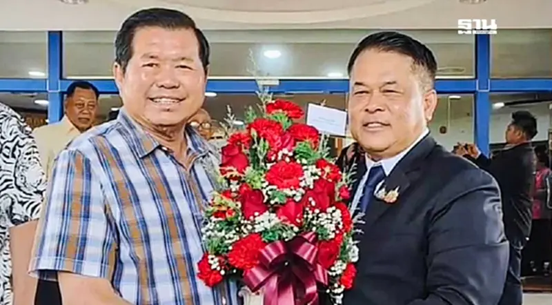 “นิพนธ์”ยินดี“สุพิศ”รับนายก อบจ.สงขลา ฝากดูแลประชาชน-ผลักดันพัฒนาจังหวัด “นิพนธ์”ยินดี“สุพิศ”รับนายก อบจ.สงขลา ฝากดูแลประชาชน-ผลักดันพัฒนาจังหวัด