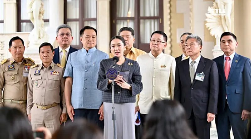 นายกฯ ถกปรับแผนแจ้งเตือนภัย แผ่นดินไหว เริ่มระบบ Android ก่อน นายกฯ ถกปรับแผนแจ้งเตือนภัย แผ่นดินไหว เริ่มระบบ Android ก่อน