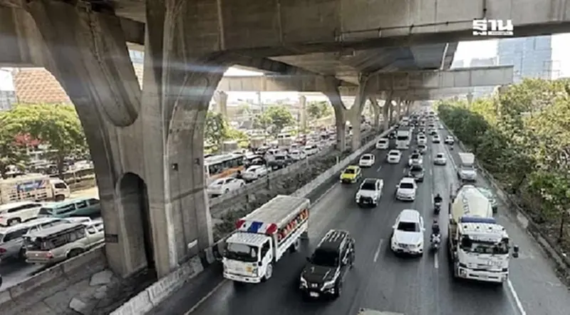 เหตุแผ่นดินไหว “สุริยะ” ยัน “ถนนพระราม 2” ให้บริการตามปกติ เหตุแผ่นดินไหว “สุริยะ” ยัน “ถนนพระราม 2” ให้บริการตามปกติ