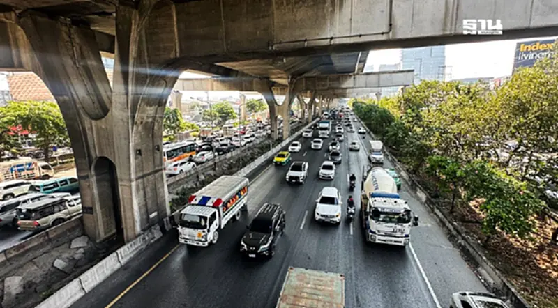 กรุงเทพฯ การจราจรอัมพาต รถไฟฟ้าปิดทุกสาย หลังแผ่นดินไหว กรุงเทพฯ การจราจรอัมพาต รถไฟฟ้าปิดทุกสาย หลังแผ่นดินไหว