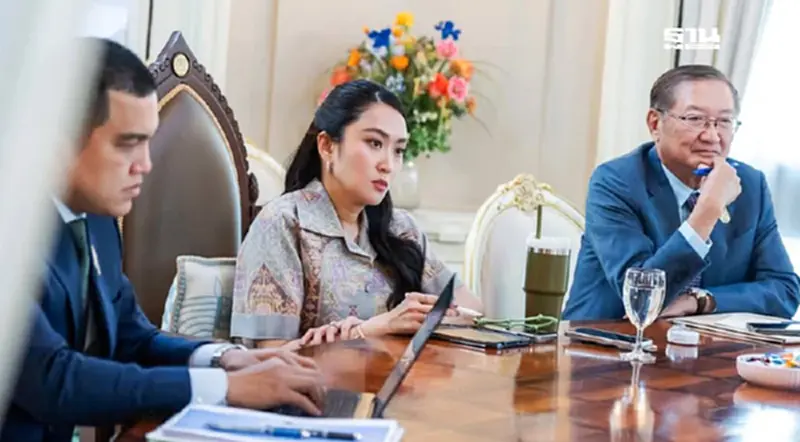 "แพทองธาร"นายกรัฐมนตรี เรียก ก.ล.ต.-ตลท.-DSI ถกด่วนคดีหุ้น "แพทองธาร"นายกรัฐมนตรี เรียก ก.ล.ต.-ตลท.-DSI ถกด่วนคดีหุ้น