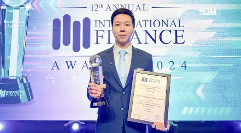 SKYLLER คว้ารางวัล International Finance Awards 2024 เดินหน้าติดอาวุธ AI เพิ่ม SKYLLER คว้ารางวัล International Finance Awards 2024 เดินหน้าติดอาวุธ AI เพิ่ม