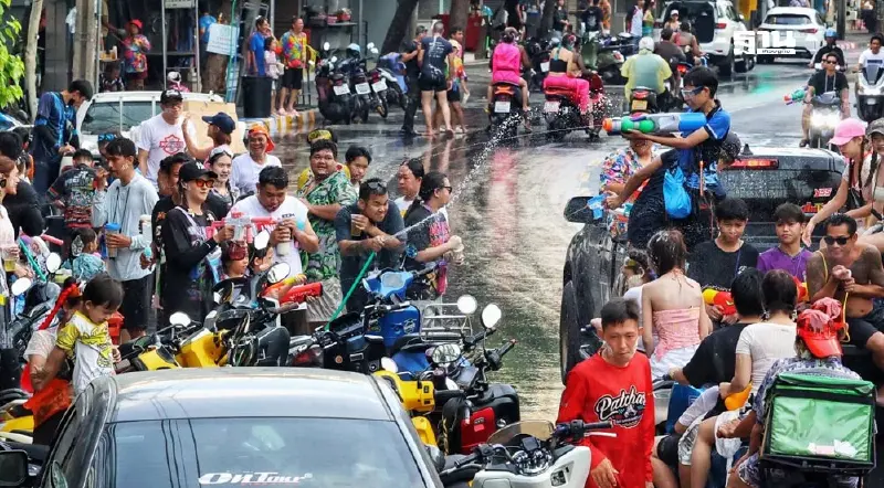 "วันไหลสงกรานต์ 2568" มัดรวมจุดจัดงานสาดน้ำฉ่ำทั่วไทยที่นี่