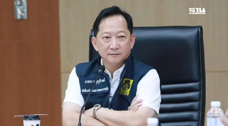 ปภ.เรียก 3 ค่ายมือถือ ถกประเด็นส่ง SMS-Cell Broadcast เตือนประชาชน ปภ.เรียก 3 ค่ายมือถือ ถกประเด็นส่ง SMS-Cell Broadcast เตือนประชาชน