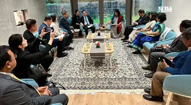 ไทย-อินเดีย จับมือ ตั้งคณะทำงานเสริมความมั่นคง 'ยา-วัคซีน' ไทย-อินเดีย จับมือ ตั้งคณะทำงานเสริมความมั่นคง 'ยา-วัคซีน'