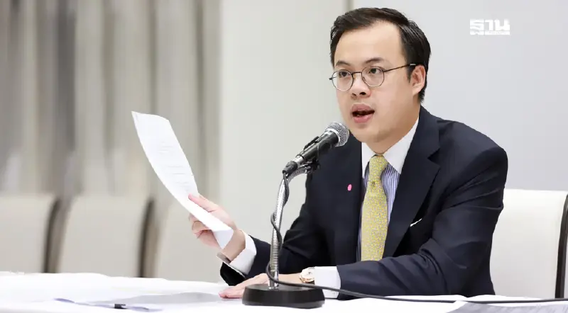 "ตรีรัตน์"จวกร่างพ.ร.บ.โซลาร์เซลล์ เปิดช่องคอร์รัปชัน รวมอำนาจ