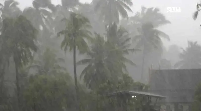 กรมอุตุฯเตือนพรุ่งนี้ 48 จว.รวมกทม.ปริมณฑล รับมือ"พายุฤดูร้อน"