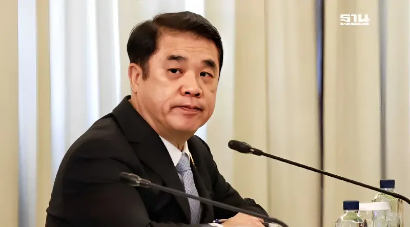 “สุริยะ” ถกคลัง แก้พ.ร.บ. รฟม. ดึงเงินสะสม 8 พันล. รับ 20 บาทตลอดสาย