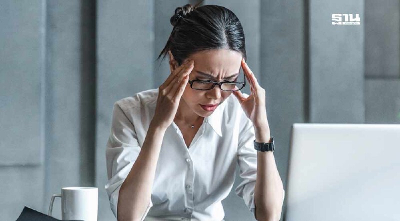 .อาการ “ปวดหัว-ปวดคอ” อาจเป็นสัญญาณของโรคกระดูกสันหลัง.