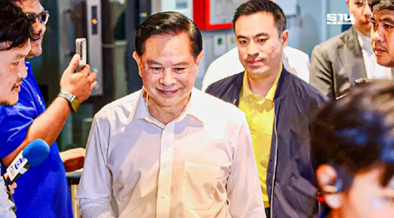 รวมไทยสร้างชาติ กั๊กมติพรรค ไม่ชัดร่วมรัฐบาลต่อ? ขอคุยนายกฯก่อน รวมไทยสร้างชาติ กั๊กมติพรรค ไม่ชัดร่วมรัฐบาลต่อ? ขอคุยนายกฯก่อน
