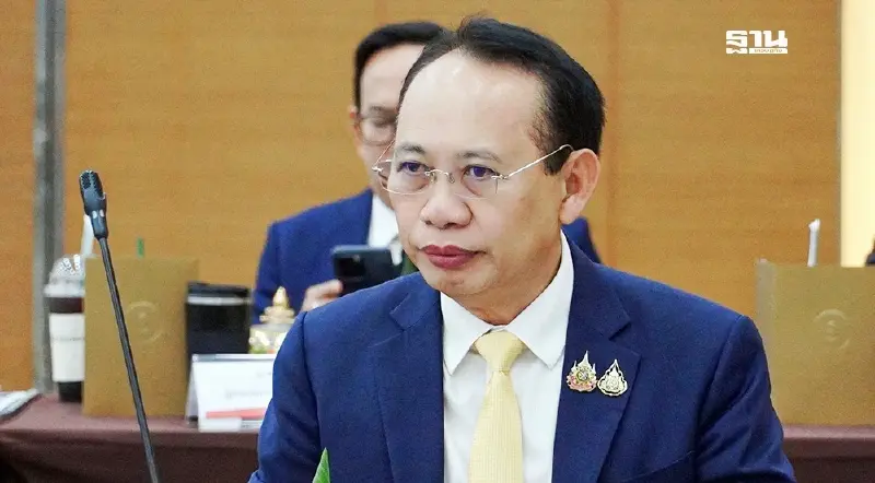 พลังงานจ่อชงคลังลดภาษีสรรพสามิตตรึงราคาน้ำมันขายปลีกในประเทศ