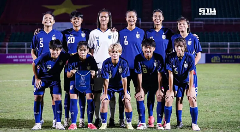 ทีมชาติไทย ถล่ม เวียดนาม คว้าแชมป์ศึกฟุตบอลหญิงชิงแชมป์อาเซียน U19 ทีมชาติไทย ถล่ม เวียดนาม คว้าแชมป์ศึกฟุตบอลหญิงชิงแชมป์อาเซียน U19