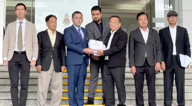 ชาญชัย จี้ ป.ป.ช. ฟัน "รัฐบาล-สส.-สว." ตัดงบฯใช้หนี้ 5 แบงก์ไปแจกเงินหมื่น