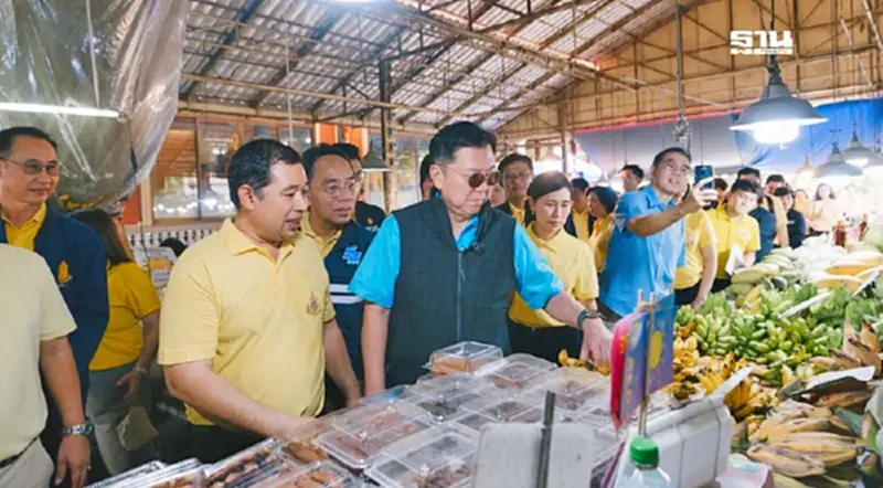 "จตุพร" สั่งคุมราคาสินค้าหลังน้ำท่วม มอบหมาย "สุชาติ" ลงพื้นที่ชายแดน "จตุพร" สั่งคุมราคาสินค้าหลังน้ำท่วม มอบหมาย "สุชาติ" ลงพื้นที่ชายแดน