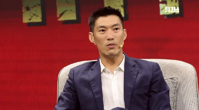 'ธนาธร' เรียกร้องสันติภาพชายแดนไทย-กัมพูชา เตือนรัฐบาลอย่าตกหลุมพราง