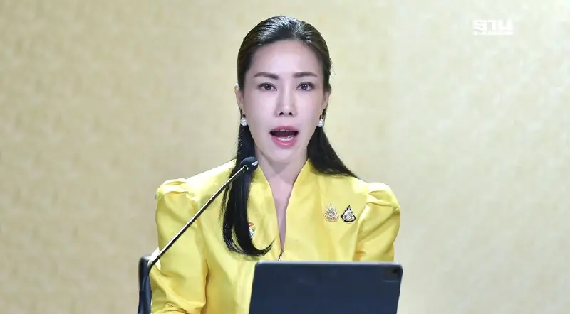 รัฐบาลเร่งอพยพคนไทยออกจากกัมพูชา สั่งหยุดเดินทางชั่วคราว รัฐบาลเร่งอพยพคนไทยออกจากกัมพูชา สั่งหยุดเดินทางชั่วคราว