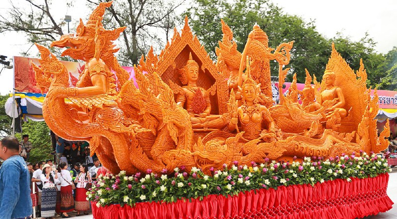 .วันอาสาฬหบูชา วันเข้าพรรษา 2568 เช็กพิกัดงานบุญ แห่เทียนทั่วไทยที่นี่.