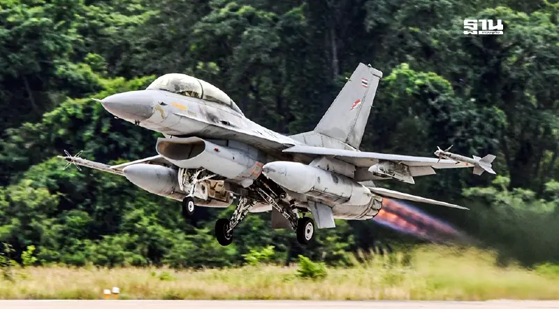 ทอ. ย้ำภารกิจ F-16 และ Gripen ชายแดนไทย-กัมพูชา ยึดมั่นกฎบัตรสหประชาชาติ ทอ. ย้ำภารกิจ F-16 และ Gripen ชายแดนไทย-กัมพูชา ยึดมั่นกฎบัตรสหประชาชาติ