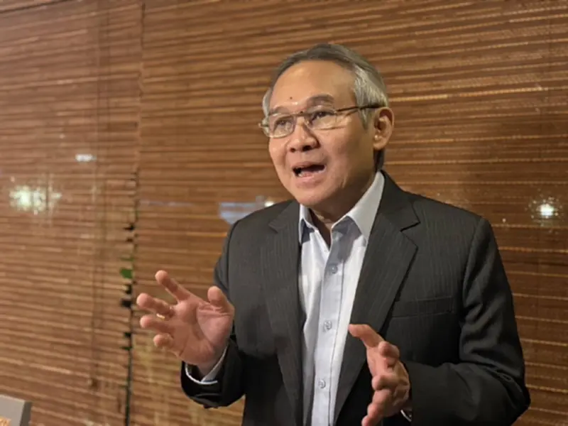 สุรเดช สับแหลกปมชายแดนไทย-กัมพูชา รัฐบาลไร้แผน กต.อ่อนปวกเปียก สุรเดช สับแหลกปมชายแดนไทย-กัมพูชา รัฐบาลไร้แผน กต.อ่อนปวกเปียก