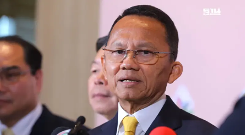 สมศักดิ์ เรียกประชุมด่วน PHEOC รับมือเหตุปะทะ - น้ำท่วม สมศักดิ์ เรียกประชุมด่วน PHEOC รับมือเหตุปะทะ - น้ำท่วม