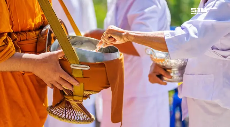 11 ก.ค. นี้ "วันเข้าพรรษา" เสริมสิริมงคลชีวิตทำบุญตักบาตรปฏิบัติธรรม