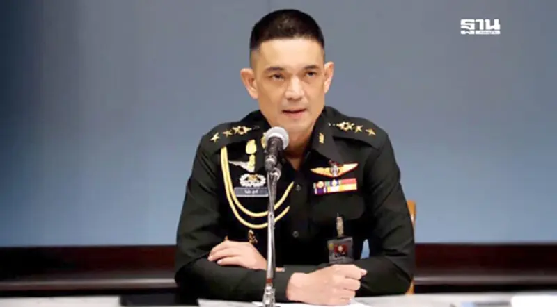 โฆษก ทบ.โต้กลับ ‘กัมพูชา’ ยันทุ่นระเบิดที่พบไม่ใช่ของไทย โฆษก ทบ.โต้กลับ ‘กัมพูชา’ ยันทุ่นระเบิดที่พบไม่ใช่ของไทย