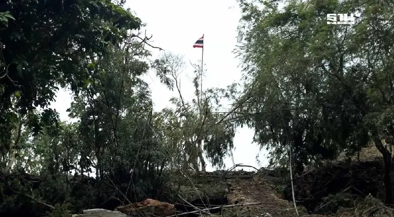 กองทัพบก ประกาศยึดยอดภูมะเขือ จ.ศรีสะเกษ สำเร็จ เตือน ปชช.ระวังกัมพูชา ตอบโต้ กองทัพบก ประกาศยึดยอดภูมะเขือ จ.ศรีสะเกษ สำเร็จ เตือน ปชช.ระวังกัมพูชา ตอบโต้