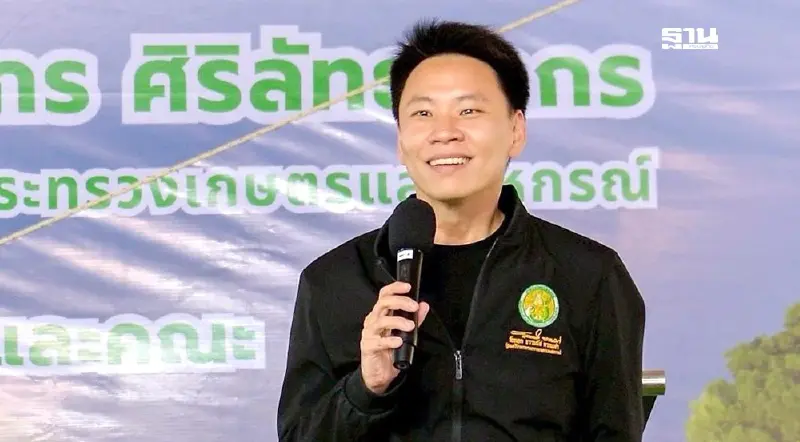 รมว.เกษตรฯ ลุยเมืองคอน ติดตามการจัดการน้ำ ย้ำ..เดินหน้าลดน้ำท่วม-แล้ง