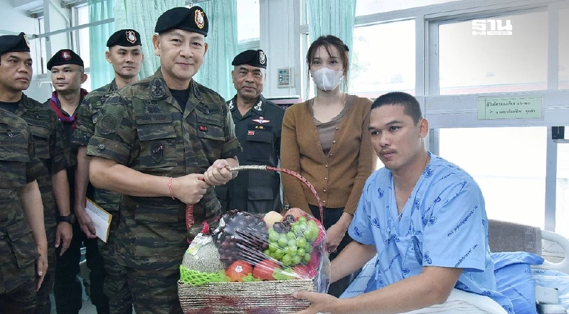 ผบ.ตร.ลงพื้นที่อุบลฯ–ศรีสะเกษ เยี่ยมตำรวจ-ทหารบาดเจ็บชายแดน ผบ.ตร.ลงพื้นที่อุบลฯ–ศรีสะเกษ เยี่ยมตำรวจ-ทหารบาดเจ็บชายแดน