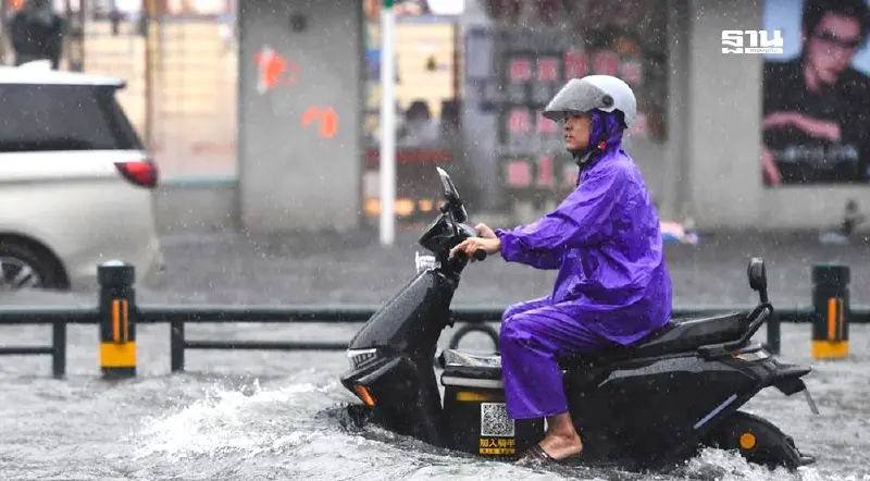 เผยคลิป 'พายุไต้ฝุ่นวิภา' ถล่มจีน 'เวียดนาม-ลาว' เตรียมรับมือ