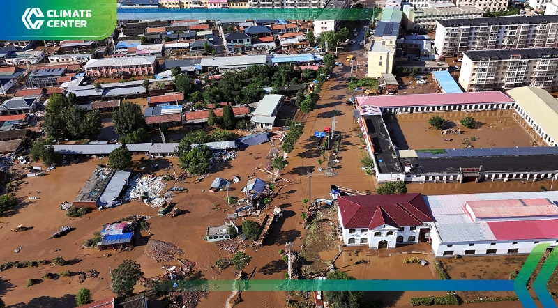 ฝนตกหนักถล่มจีน ถนนเสียหายกว่า 2.2 พันล้านดอลลาร์ ซ้ำเติมงบรัฐ ฝนตกหนักถล่มจีน ถนนเสียหายกว่า 2.2 พันล้านดอลลาร์ ซ้ำเติมงบรัฐ