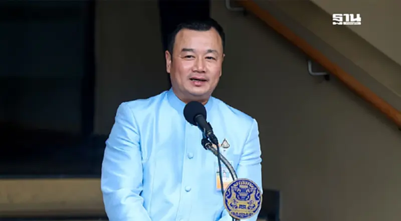 “สรวงศ์”มั่นใจ“แพทองธาร”ได้ไปต่อ เพื่อไทยไม่คิดเปลี่ยนขั้ว “สรวงศ์”มั่นใจ“แพทองธาร”ได้ไปต่อ เพื่อไทยไม่คิดเปลี่ยนขั้ว