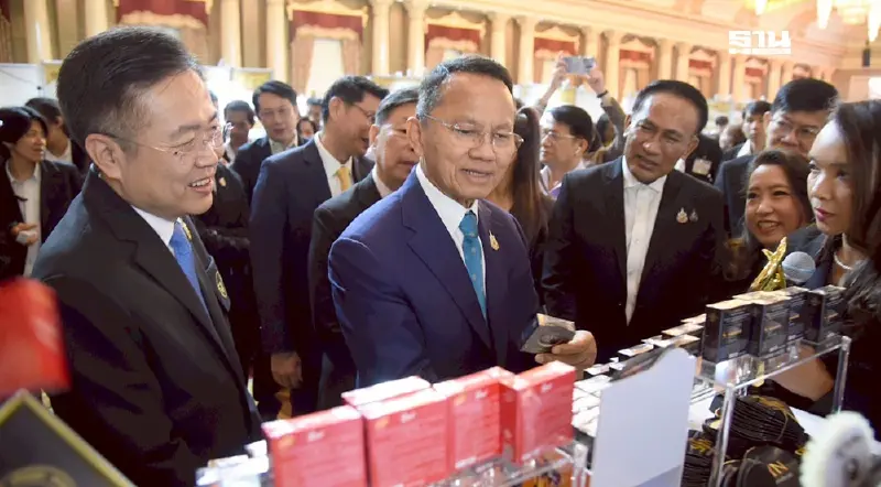 สมศักดิ์ หนุนยกระดับผลิตภัณฑ์สุขภาพ สร้างมูลค่าเศรษฐกิจ 6.9 แสนล้าน สมศักดิ์ หนุนยกระดับผลิตภัณฑ์สุขภาพ สร้างมูลค่าเศรษฐกิจ 6.9 แสนล้าน