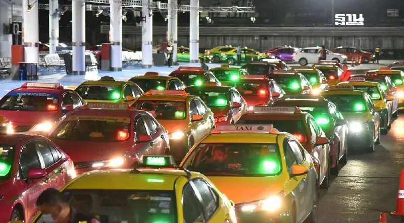 เริ่มแล้ว "บขส." ย้ายจุดบริการแท็กซี่รับ-ส่งผู้โดยสาร "หมอชิต 2" เริ่มแล้ว "บขส." ย้ายจุดบริการแท็กซี่รับ-ส่งผู้โดยสาร "หมอชิต 2"