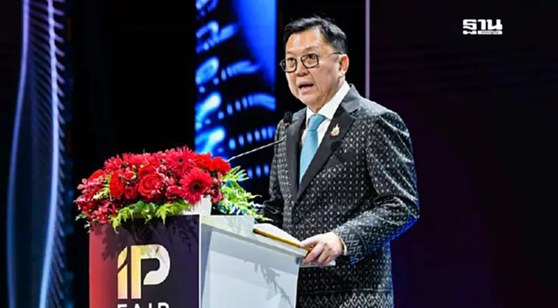 พาณิชย์ เปิด IP Fair 2025 โชว์ทรัพย์สินทางปัญญา คาดเงินสะพัด 150 ล้าน พาณิชย์ เปิด IP Fair 2025 โชว์ทรัพย์สินทางปัญญา คาดเงินสะพัด 150 ล้าน